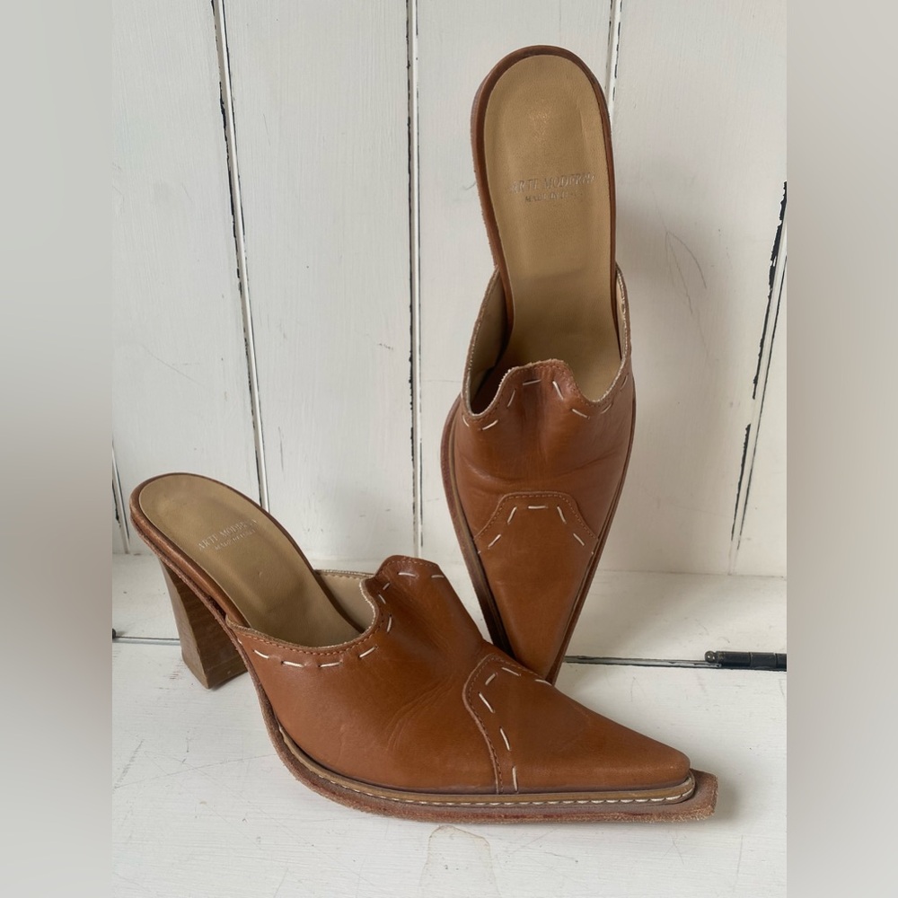 Western Cowgirl Brown Leather Mules